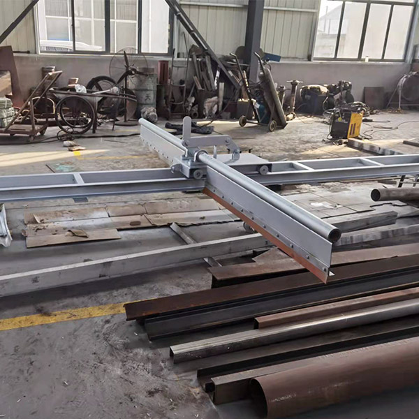 DGG型单轨式刮泥机案例