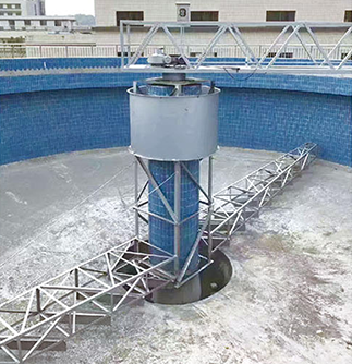 ZCG型垂架式中心传动刮泥机