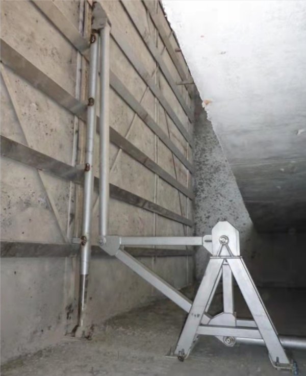 WFSG型液压往复式底部刮泥机